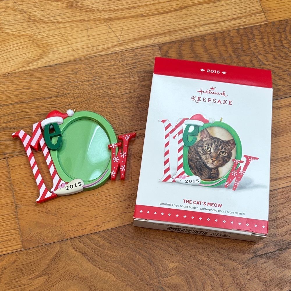 Hallmark Keepsake Cat Frame Ornament  the cats meow 2015